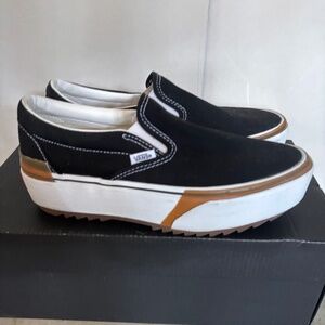 Vans classic slip-on platform *never worn* 8.5